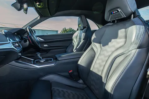 YGZ3040 BMW M4 M4 xDrive Competition M 2dr Step Auto Thumbnail #46