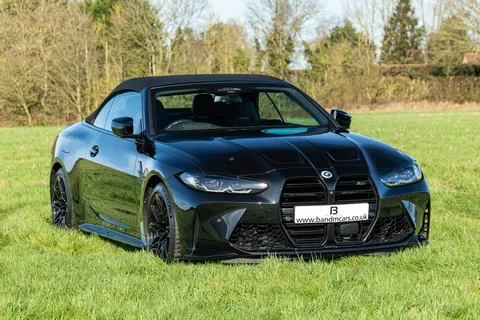 YGZ3040 BMW M4 M4 xDrive Competition M 2dr Step Auto Thumbnail #1