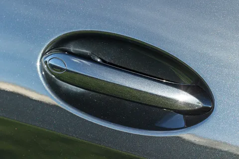 YGZ3040 BMW M4 M4 xDrive Competition M 2dr Step Auto Thumbnail #30