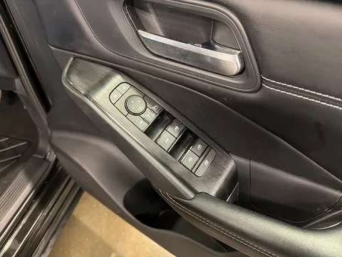 DA22KRO Nissan Qashqai 1.3 DiG-T MH Acenta Premium 5dr Thumbnail #26