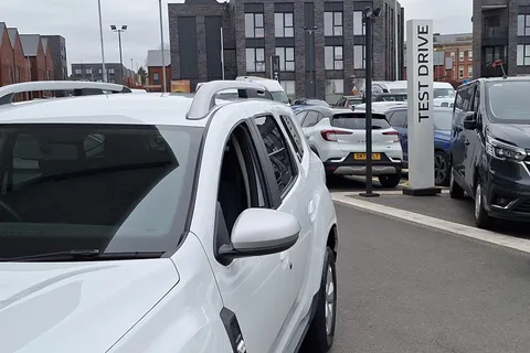 BN70MKX Dacia Duster 1.0 TCe 100 Comfort 5dr Thumbnail #28