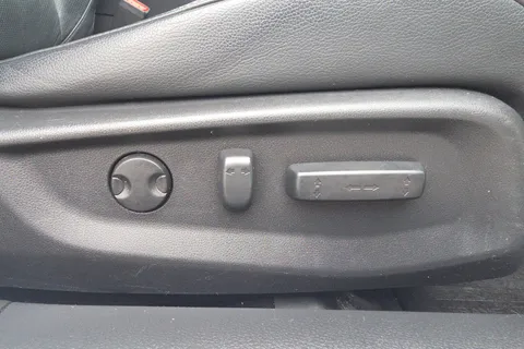 14 of 31 for Honda Civic 1.6 i-DTEC EX 5dr