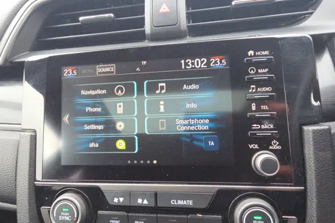 24 of 31 for Honda Civic 1.6 i-DTEC EX 5dr