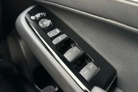 DE73PXW Honda Hr-V 1.5 eHEV Advance 5dr CVT Thumbnail #23