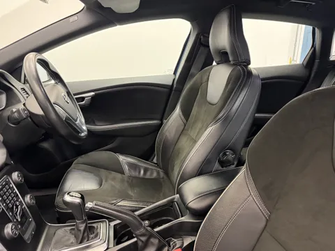 BU67RDY Volvo V40 T2 [122] R DESIGN Nav Plus 5dr Thumbnail #13