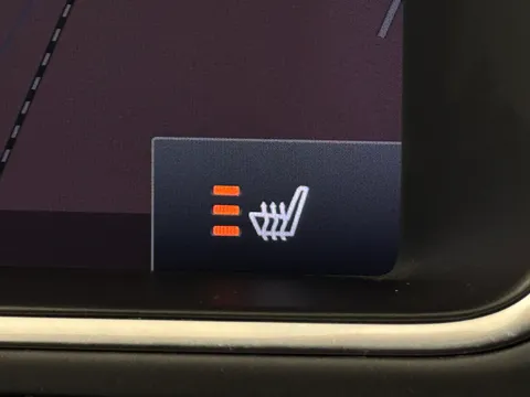 BU67RDY Volvo V40 T2 [122] R DESIGN Nav Plus 5dr Thumbnail #28