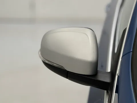 BU67RDY Volvo V40 T2 [122] R DESIGN Nav Plus 5dr Thumbnail #34