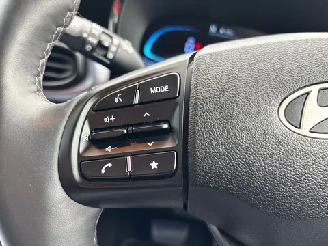 EX25BWE Hyundai i10 1.0 [63] Premium 5dr Auto [Nav] Thumbnail #15