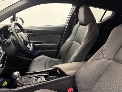 FG22XVN Toyota C-HR 1.8 Hybrid Excel 5dr CVT Thumbnail #11