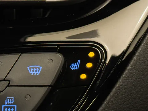 FG22XVN Toyota C-HR 1.8 Hybrid Excel 5dr CVT Thumbnail #25