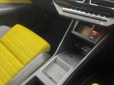 BC74EJX Renault 5 110kW Iconic Five Comfort Range 52kWh 5dr Auto Thumbnail #13