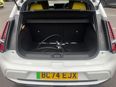 BC74EJX Renault 5 110kW Iconic Five Comfort Range 52kWh 5dr Auto Thumbnail #17