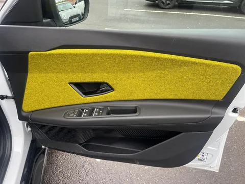 BC74EJX Renault 5 110kW Iconic Five Comfort Range 52kWh 5dr Auto Thumbnail #25