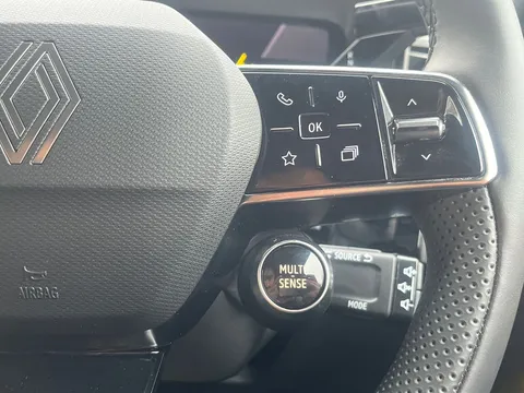 BC74EJX Renault 5 110kW Iconic Five Comfort Range 52kWh 5dr Auto Thumbnail #32