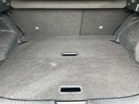 DN72EEG Nissan Qashqai 1.3 DiG-T MH 158 N-Connecta [Glass Rf] 5dr Xtronic Thumbnail #20