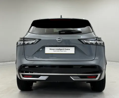 OX74BYC Nissan Qashqai 1.3 DiG-T MH Tekna 5dr Thumbnail #7