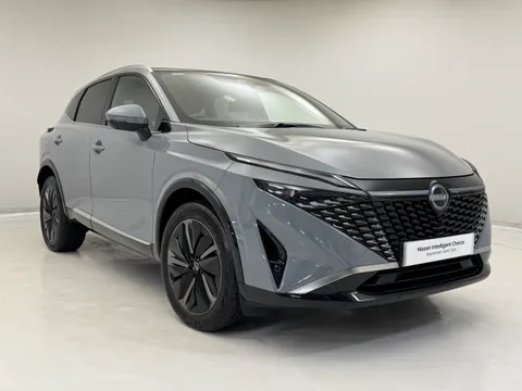 OX74BYC Nissan Qashqai 1.3 DiG-T MH Tekna 5dr Thumbnail #2