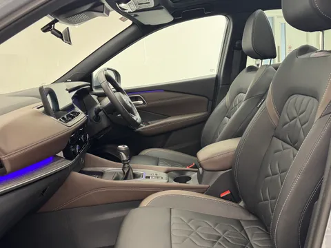 OX74BYC Nissan Qashqai 1.3 DiG-T MH Tekna 5dr Thumbnail #34