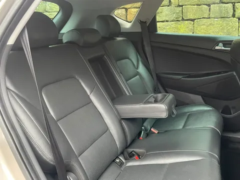 YA67EYL Hyundai Tucson 1.7 CRDi Blue Drive Sport Edition 5dr 2WD DCT Thumbnail #10