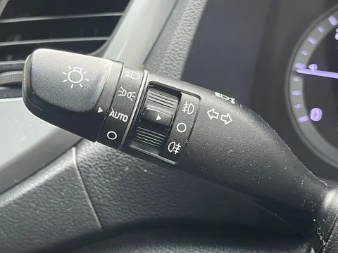 YA67EYL Hyundai Tucson 1.7 CRDi Blue Drive Sport Edition 5dr 2WD DCT Thumbnail #14