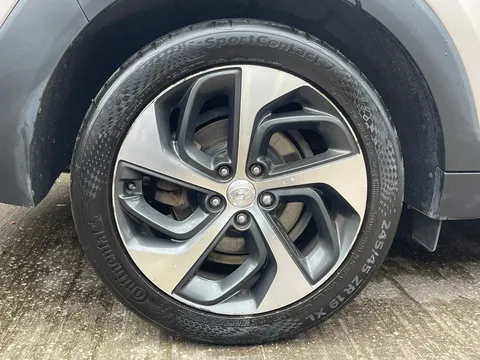 YA67EYL Hyundai Tucson 1.7 CRDi Blue Drive Sport Edition 5dr 2WD DCT Thumbnail #26