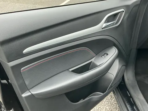 LC24GYR Mg Motor Uk Zs 1.0T GDi Exclusive 5dr Thumbnail #43