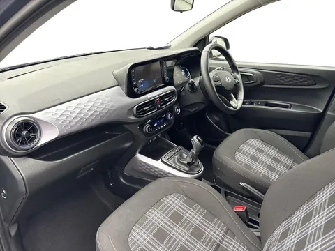 EA25WTF Hyundai i10 1.2 [79] Premium 5dr Auto [Nav] Thumbnail #5