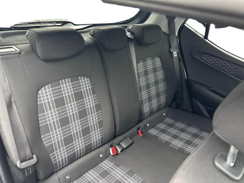 EA25WTF Hyundai i10 1.2 [79] Premium 5dr Auto [Nav] Thumbnail #11