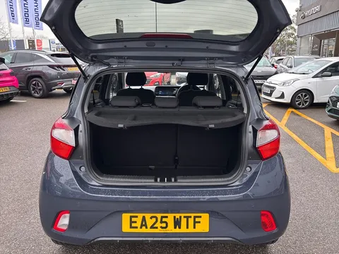 EA25WTF Hyundai i10 1.2 [79] Premium 5dr Auto [Nav] Thumbnail #19