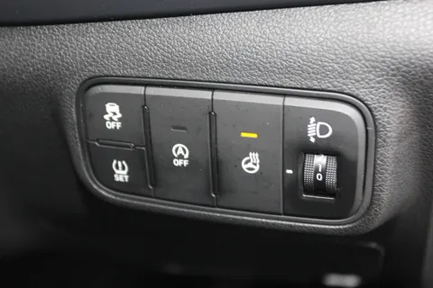 DE75PZD Hyundai i20 1.0T GDi Ultimate 5dr DCT Thumbnail #21