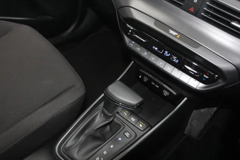 DE75PZD Hyundai i20 1.0T GDi Ultimate 5dr DCT Thumbnail #27