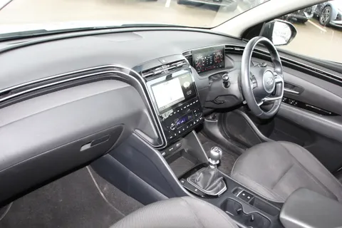 DX72ZWT Hyundai Tucson 1.6 TGDi SE Connect 5dr 2WD Thumbnail #13