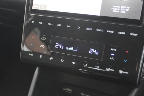 DX72ZWT Hyundai Tucson 1.6 TGDi SE Connect 5dr 2WD Thumbnail #28