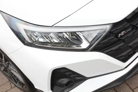 DN71EYY Hyundai i20 1.0T GDi 48V MHD 120 N Line 5dr Thumbnail #4