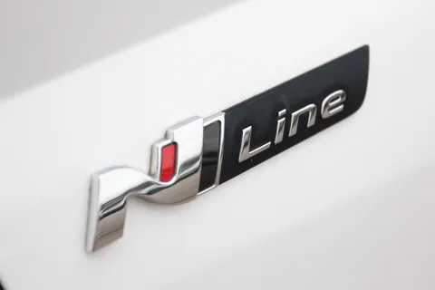 DN71EYY Hyundai i20 1.0T GDi 48V MHD 120 N Line 5dr Thumbnail #6