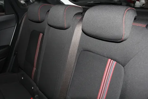 DN71EYY Hyundai i20 1.0T GDi 48V MHD 120 N Line 5dr Thumbnail #12