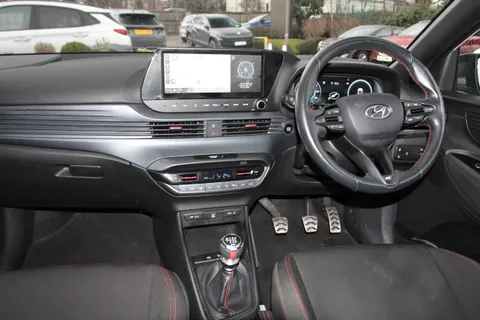 DN71EYY Hyundai i20 1.0T GDi 48V MHD 120 N Line 5dr Thumbnail #13