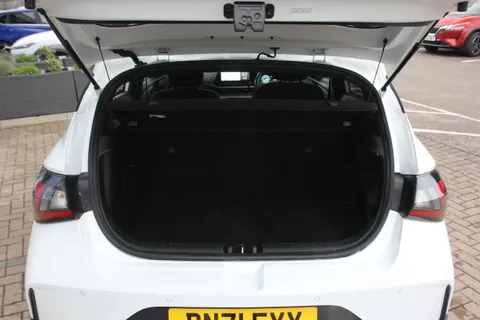 DN71EYY Hyundai i20 1.0T GDi 48V MHD 120 N Line 5dr Thumbnail #14