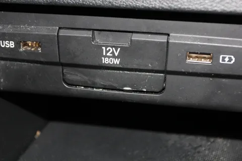 DN71EYY Hyundai i20 1.0T GDi 48V MHD 120 N Line 5dr Thumbnail #19