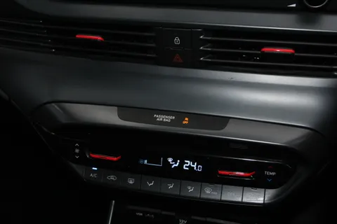 DN71EYY Hyundai i20 1.0T GDi 48V MHD 120 N Line 5dr Thumbnail #21