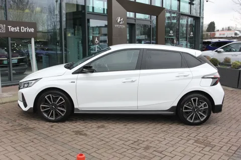 DN71EYY Hyundai i20 1.0T GDi 48V MHD 120 N Line 5dr Thumbnail #27