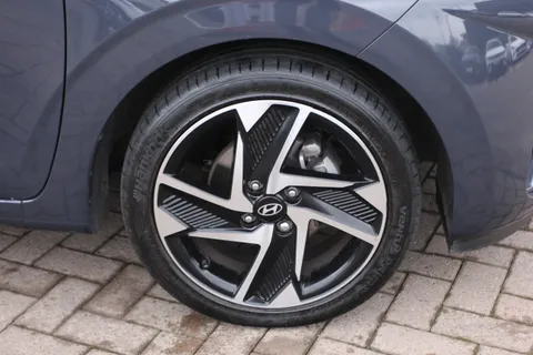 EA25TOV Hyundai i10 1.2 [79] Premium 5dr Auto [Nav] Thumbnail #6