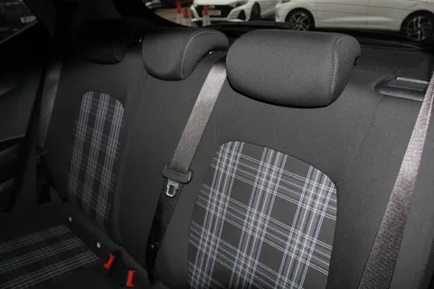 EA25TOV Hyundai i10 1.2 [79] Premium 5dr Auto [Nav] Thumbnail #11