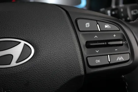 EA25TOV Hyundai i10 1.2 [79] Premium 5dr Auto [Nav] Thumbnail #20