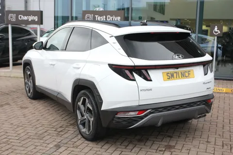 SM71NCF Hyundai Tucson 1.6 TGDi Plug-in Hybrid Ultimate 5dr 4WD Auto Thumbnail #36