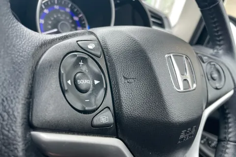 18 of 25 for Honda Jazz 1.3 EX Navi 5dr