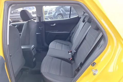 WJ71BYP Kia Stonic 1.0T GDi 99 2 5dr Thumbnail #10