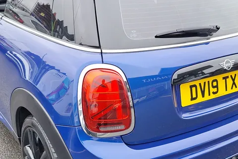 DV19TXH Mini Hatchback 1.5 Cooper Sport II 3dr Thumbnail #17