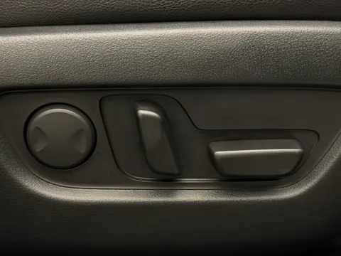 DU75RBX Mazda Cx-60 2.5 PHEV Homura 5dr Auto Thumbnail #24