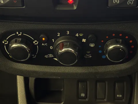 26 of 32 for Dacia Duster 1.2 TCe 125 Prestige 5dr